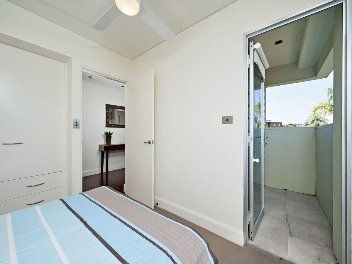 The Domain Unit 2 19 Voyager Close Nelson Bay Exterior foto