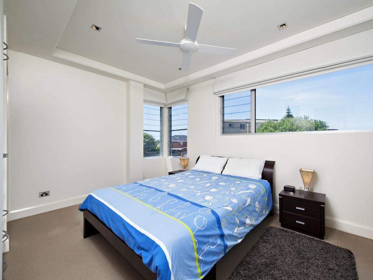 The Domain Unit 2 19 Voyager Close Nelson Bay Exterior foto